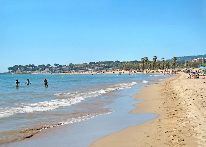 Les Louvans-2 By Interhome * Saint Aygulf