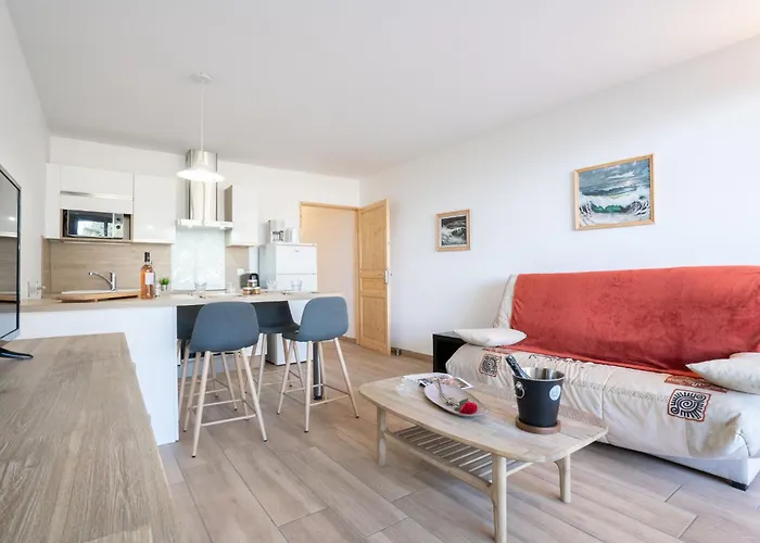 Les Louvans-2 By Interhome * Saint Aygulf